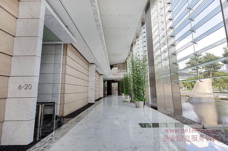 新世界商務(wù)中心 證券交易所+廣深港高鐵站旁 5A甲級寫字樓 裝修好 全辦公家私 出租 大堂圖片