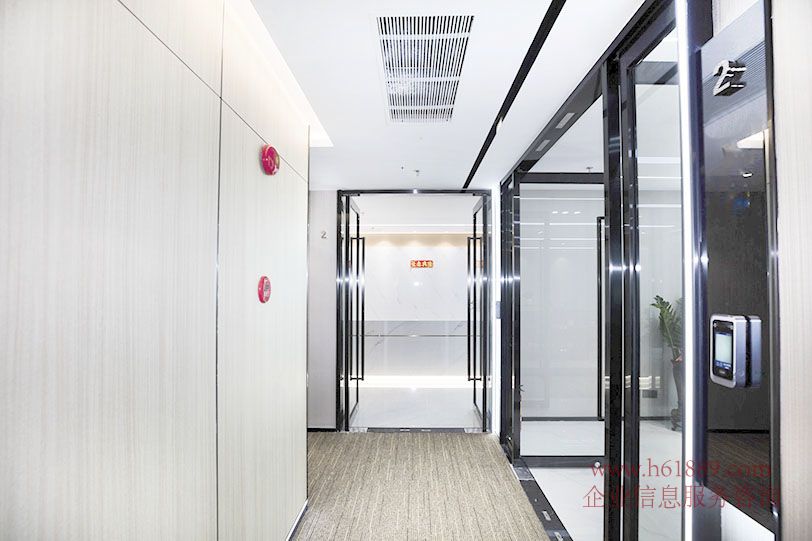 新世界中心(新世界商務(wù)中心)市民中心附近 深證證券交易所旁 豪華裝修 全新高檔辦公家私 出租 公共區(qū)域 裝修圖片