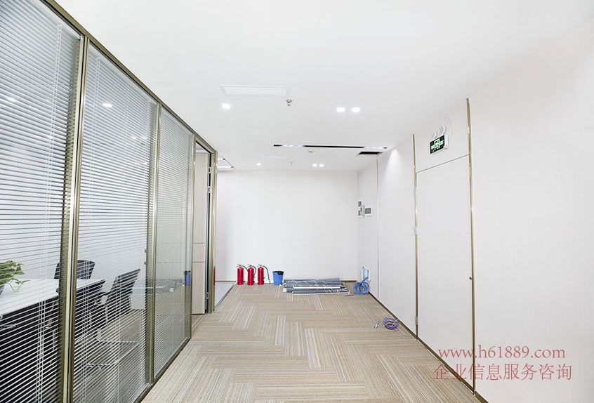新世界中心(新世界商務(wù)中心)深圳證券交易所 市民中心西 全新裝修 小面積 155平米 出租 裝修圖片