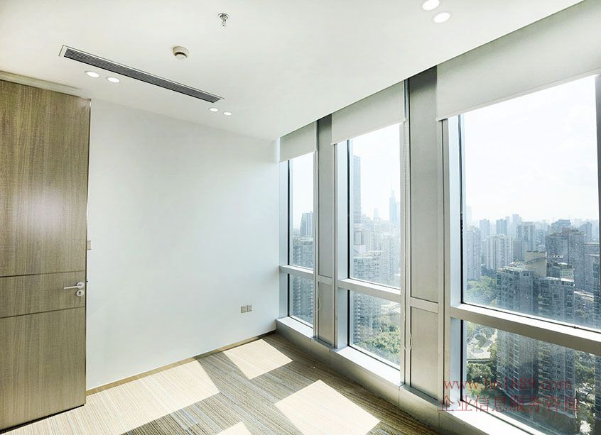 新世界中心(新世界商務(wù)中心)深圳證券交易所 市民中心西 全新裝修 小面積 247平米 出租 裝修圖片