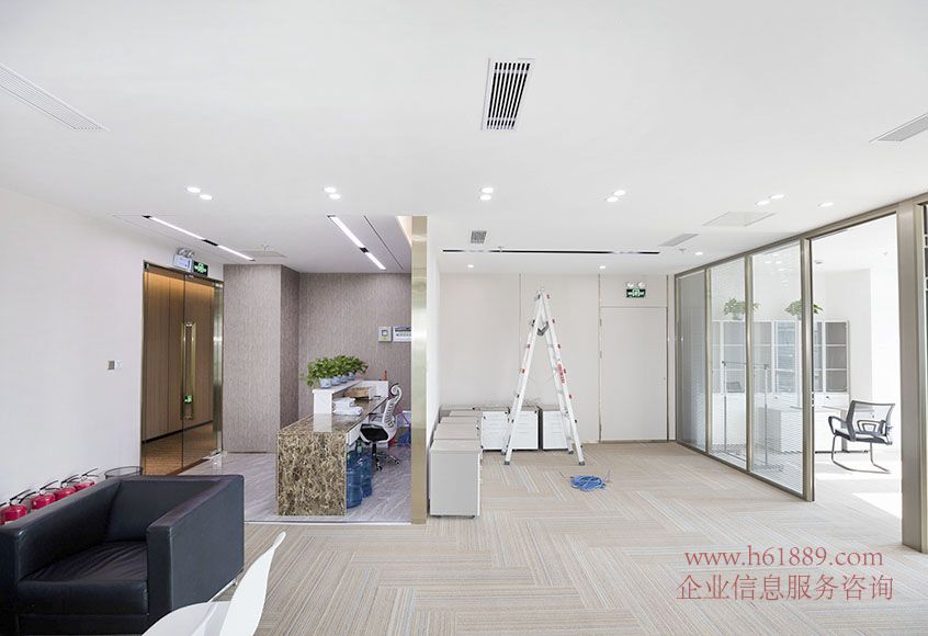 新世界中心(新世界商務(wù)中心)深圳證券交易所 市民中心西 全新裝修 小面積 247平米 出租 裝修圖片