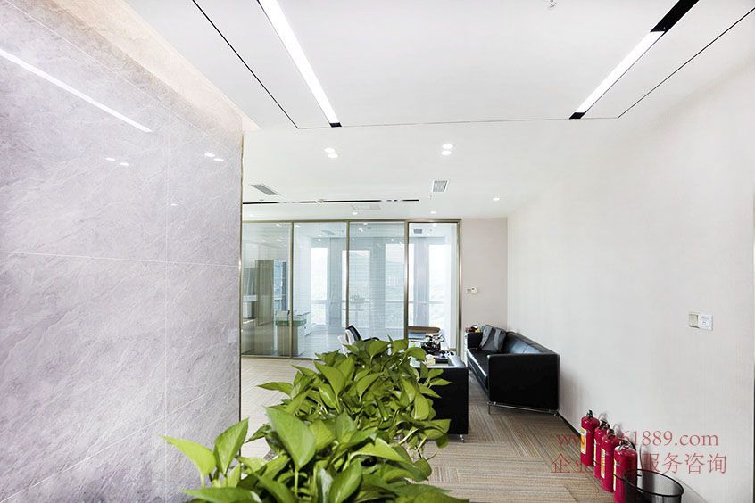 新世界中心(新世界商務(wù)中心)深圳證券交易所 市民中心西 全新裝修 小面積 247平米 出租 裝修圖片