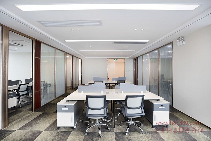 財(cái)富大廈(時(shí)代財(cái)富大廈)24小時(shí)空調(diào) 電梯口 全辦公家私 海景 三面采光 財(cái)富大廈(時(shí)代財(cái)富大廈)裝修圖片