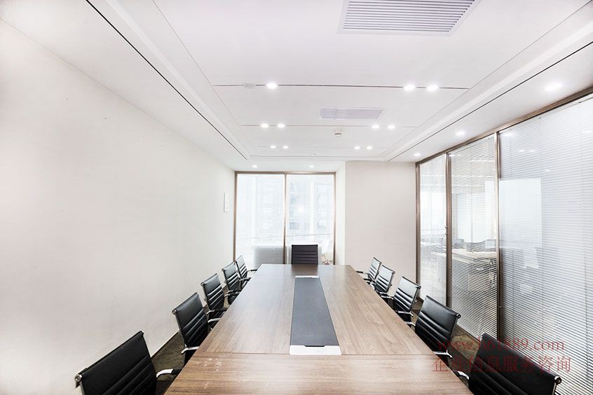 財(cái)富大廈(時(shí)代財(cái)富大廈)24小時(shí)空調(diào) 電梯口 全辦公家私 海景 三面采光 財(cái)富大廈(時(shí)代財(cái)富大廈)裝修圖片